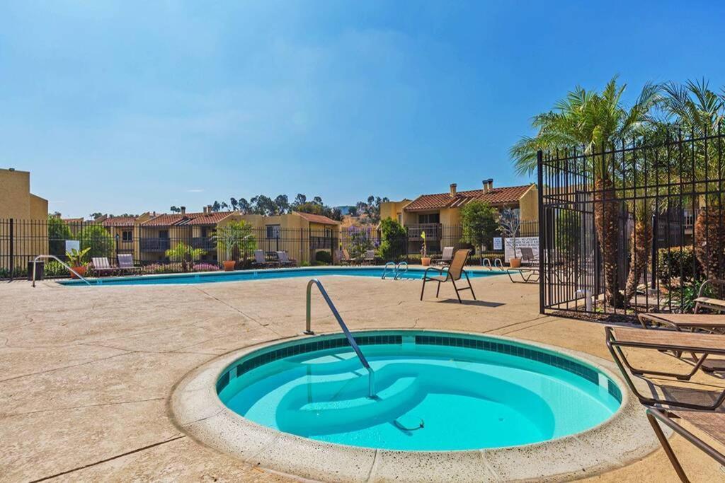 Departamento Completo En San Diego Hablamos Espanol المظهر الخارجي الصورة