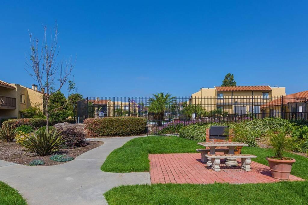 Departamento Completo En San Diego Hablamos Espanol المظهر الخارجي الصورة
